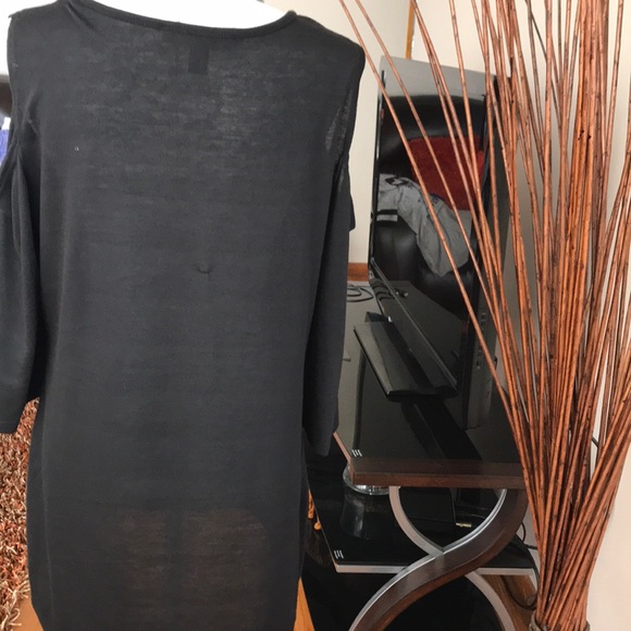 Top - Picture 5 of 5